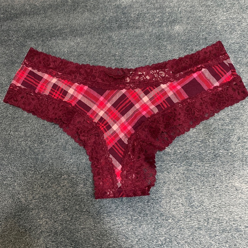 Victoria Secret Cheeky Undies